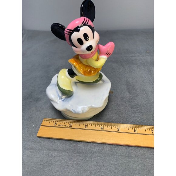 Vintage Schmid Minnie Mouse Ceramic Musical Figurine Ice Skating 1984 - Picture 9 of 11